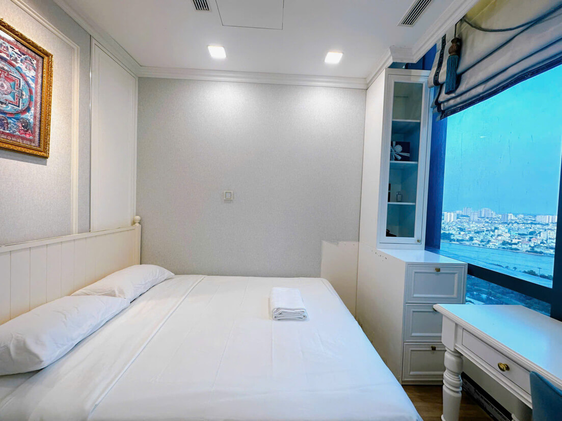 Cho thuê căn hộ Landmark81 1 3 Phòng Ngủ 172m2