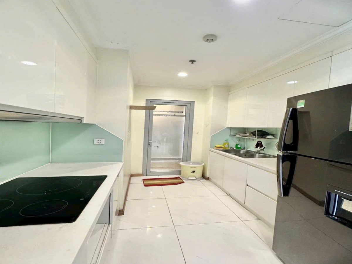 Cho thuê căn hộ Vinhomes Central Park Landmark 3 3 Phòng Ngủ 94m2