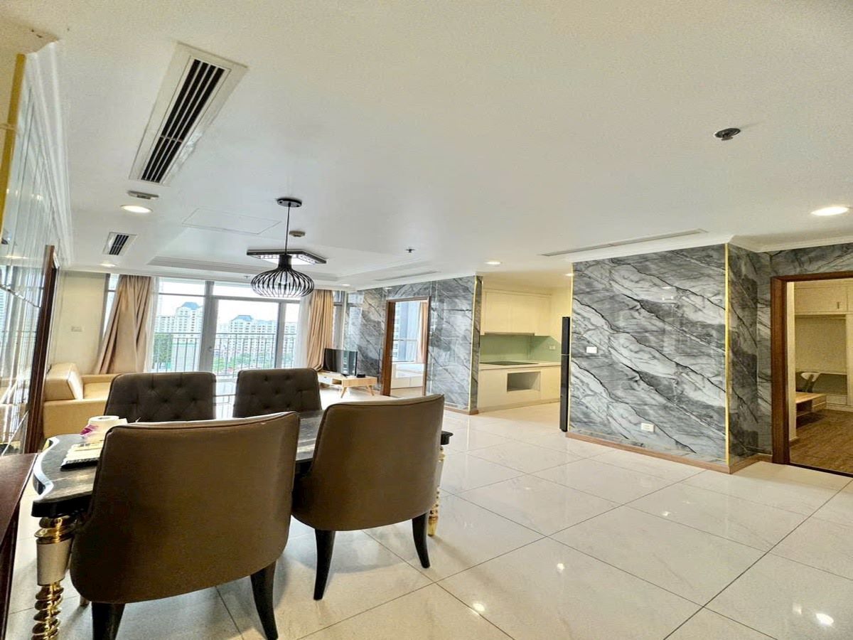 Cho thuê căn hộ Vinhomes Central Park Landmark 3 3 Phòng Ngủ 94m2